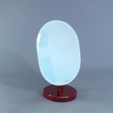 Oval Shaped Display Mirror